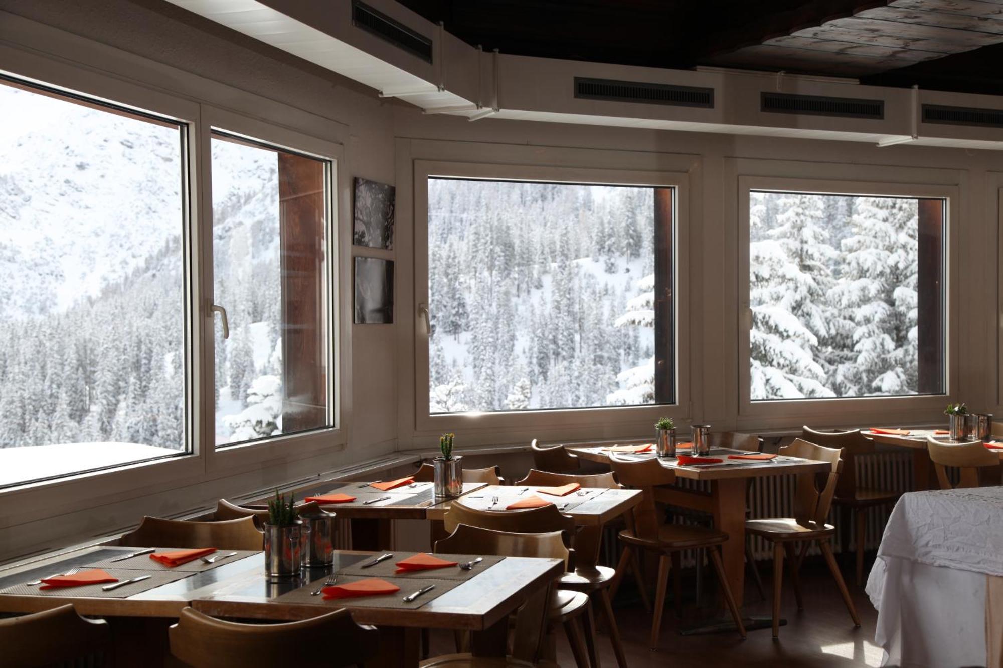 Chamanna Bed & Breakfast 아로사 외부 사진