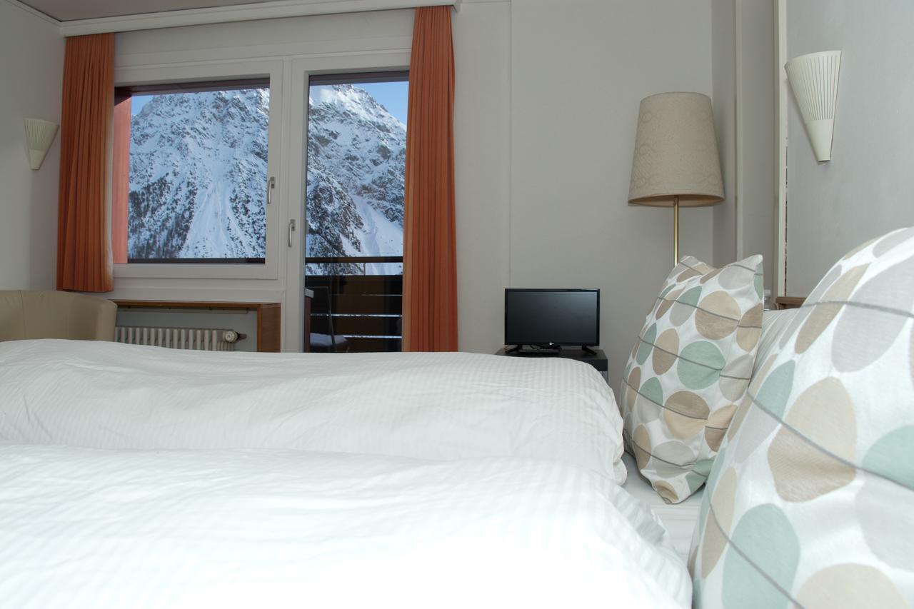 Chamanna Bed & Breakfast 아로사 외부 사진