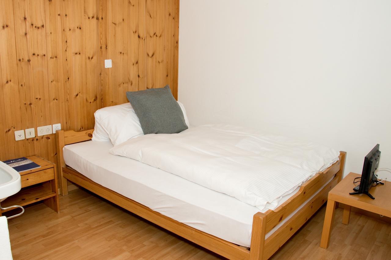 Chamanna Bed & Breakfast 아로사 외부 사진