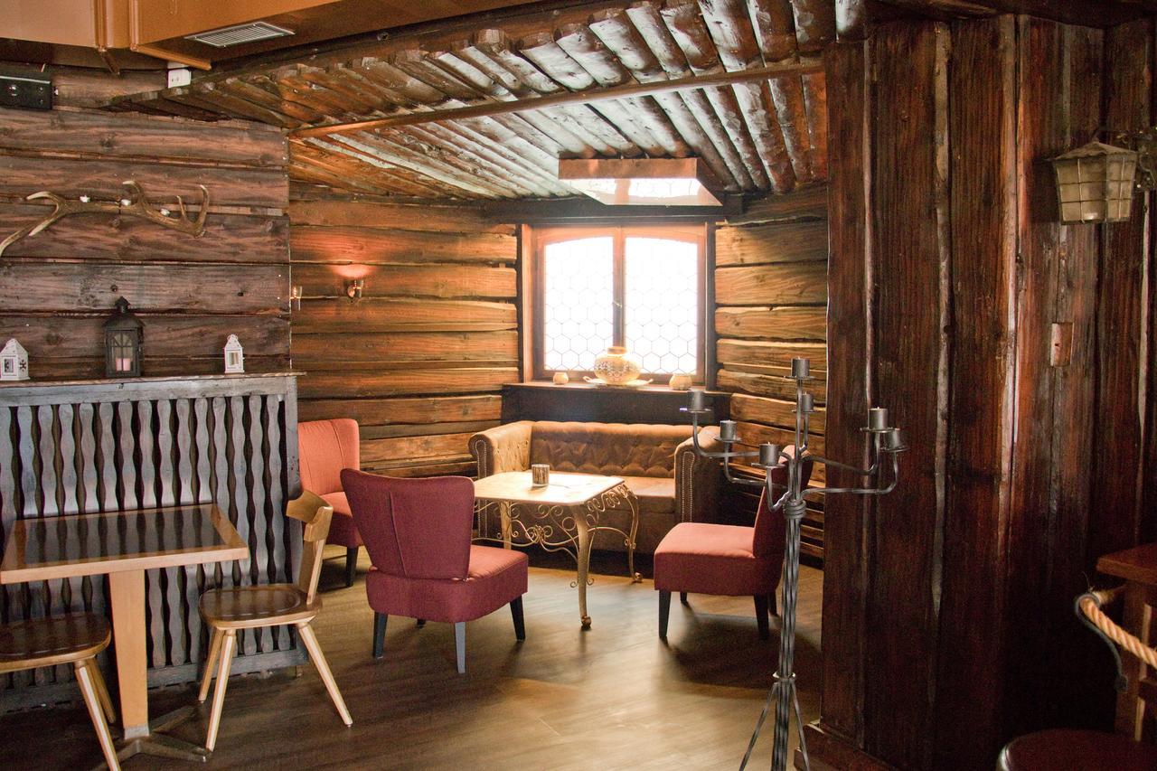 Chamanna Bed & Breakfast 아로사 외부 사진