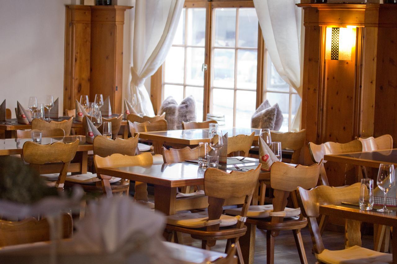 Chamanna Bed & Breakfast 아로사 외부 사진